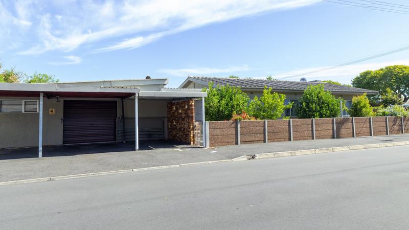 4 Bedroom Property for Sale in Vasco Estate Western Cape